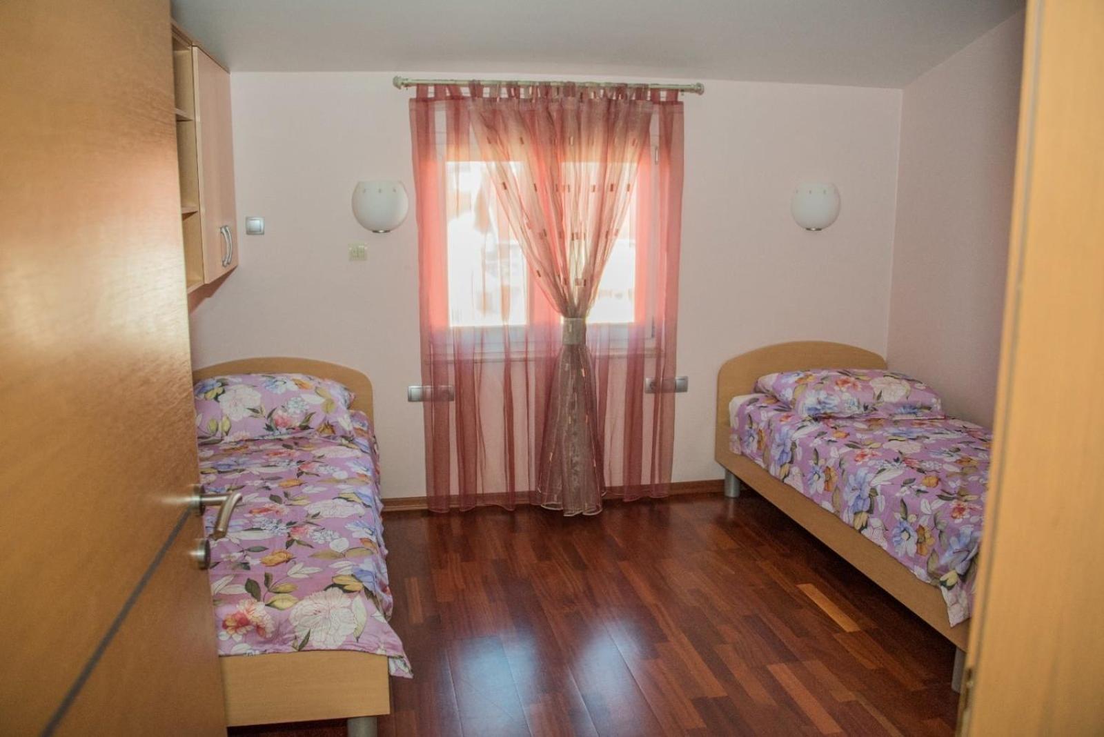 Hotel Holy Меджугорье Экстерьер фото